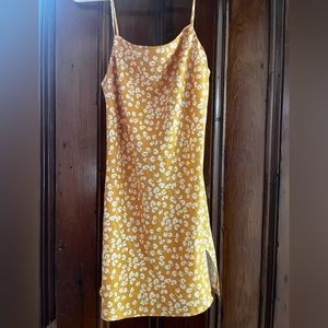 PRINCESS POLLY mini floral dress flower 🌼